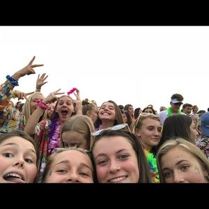 Meet your Posher, Ava